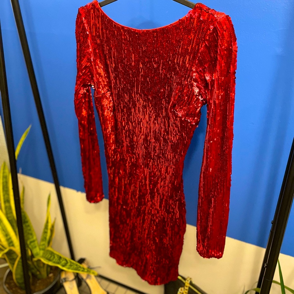 Dress the population read sequin boat neck mini dress
